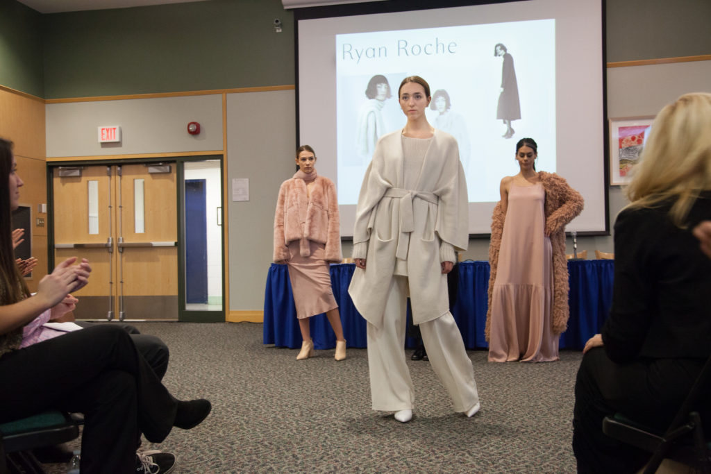 31043970495_c5db2a60c1_k