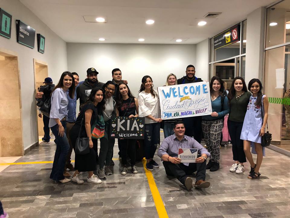 COIL students from Mexico greet SUNY Ulster students